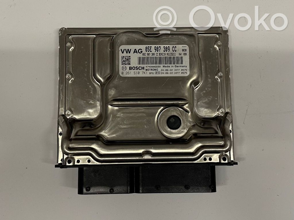 Volkswagen Tiguan Engine control unit/module 