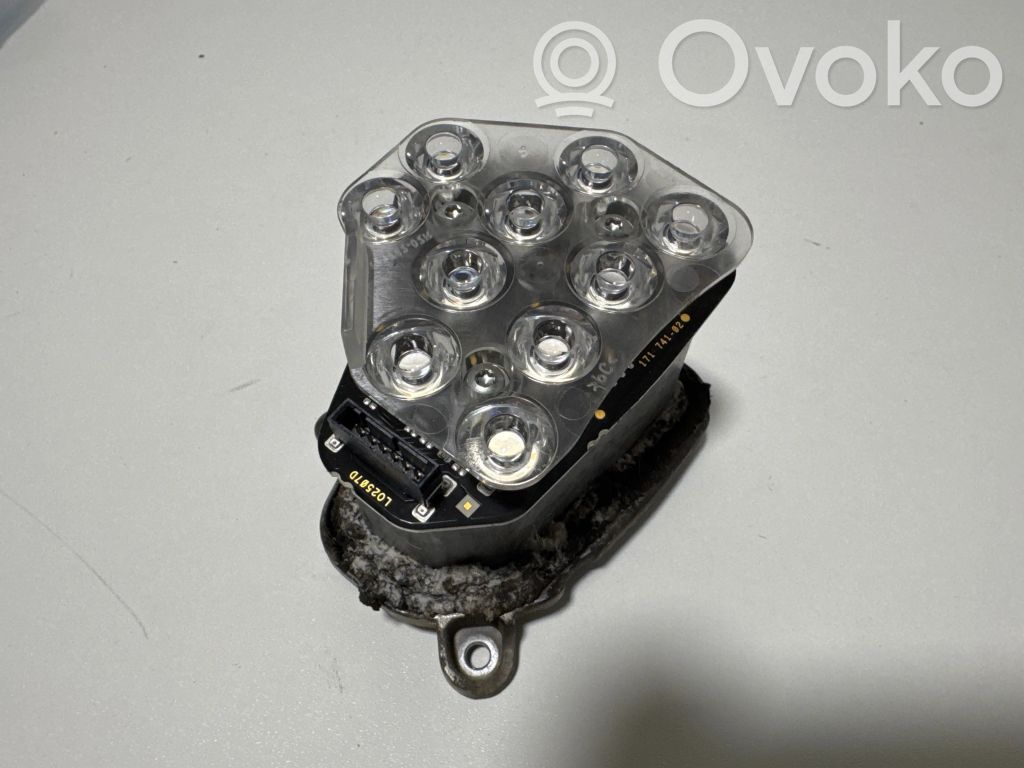 BMW 5 F10 F11 Element lampy przedniej 