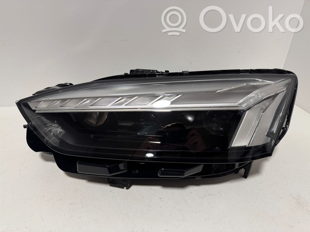 Audi A5 Headlight/headlamp 