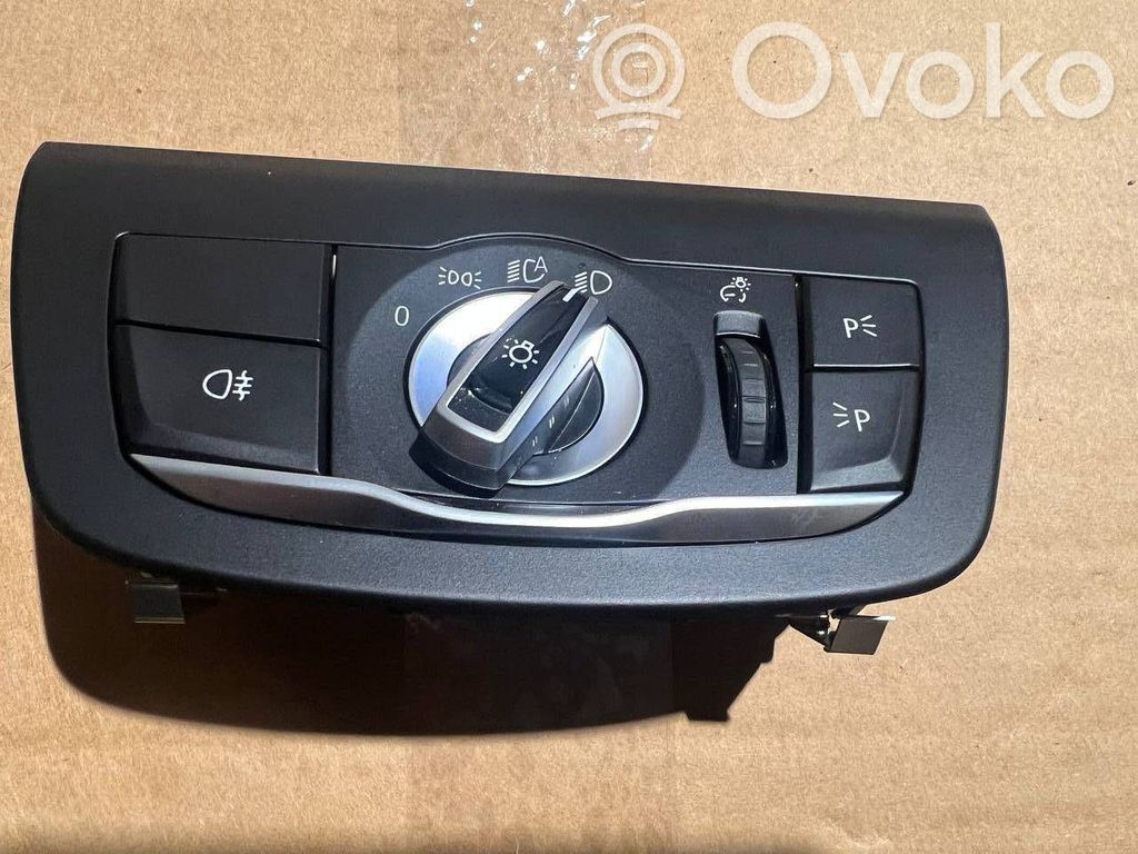 Light switch   5A67870