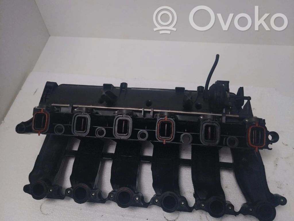 Colector de admisión   7790700,7790701,11617800584,11617790700