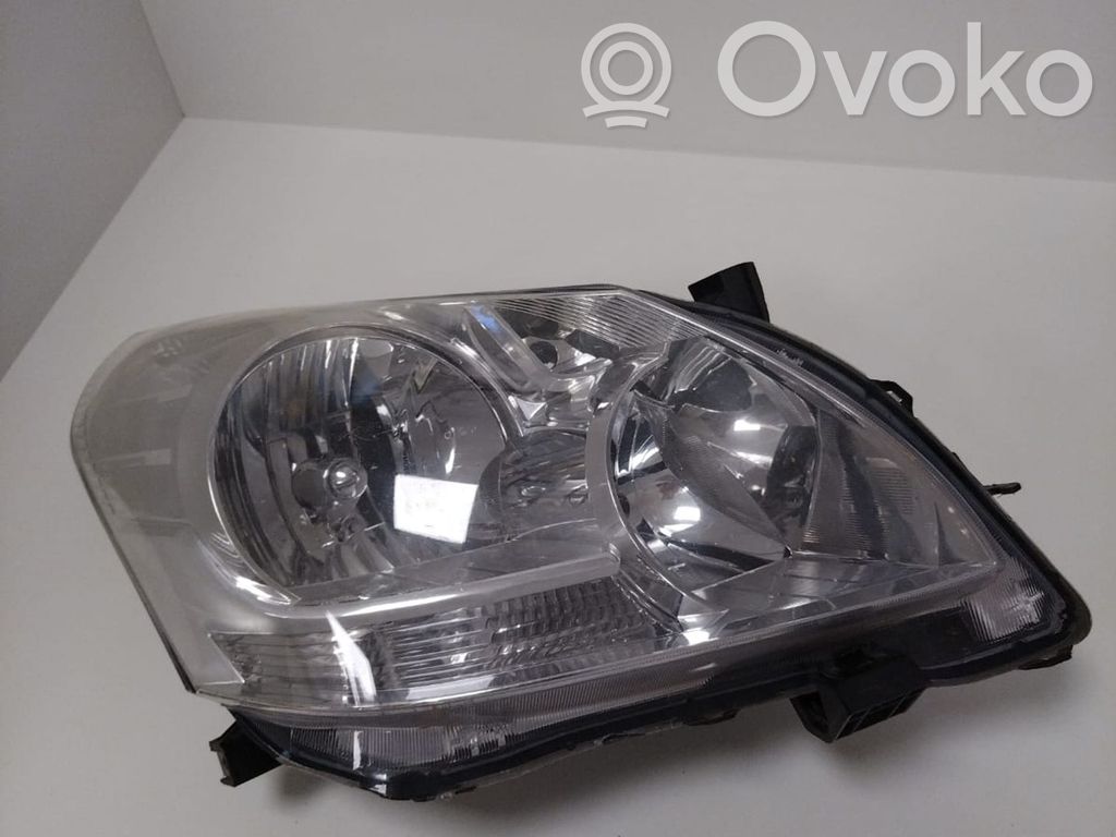 Toyota Verso Headlight/headlamp 