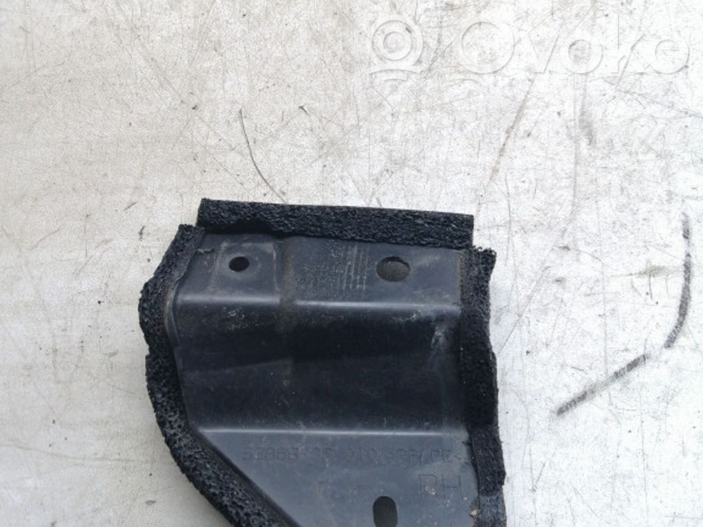 Toyota Corolla Verso AR10 Kita salono detalė 