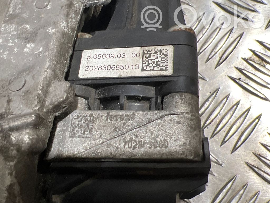Válvula EGR   PLH19206A