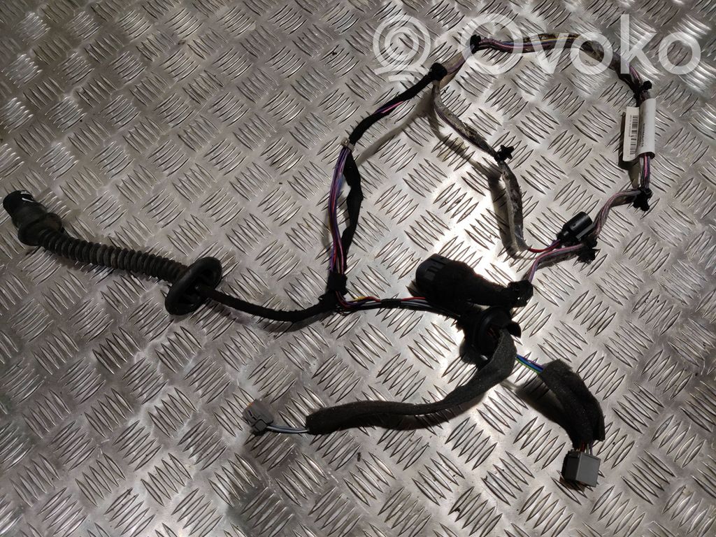 Cableado de puerta trasera   8697917,9442273C,9494931
