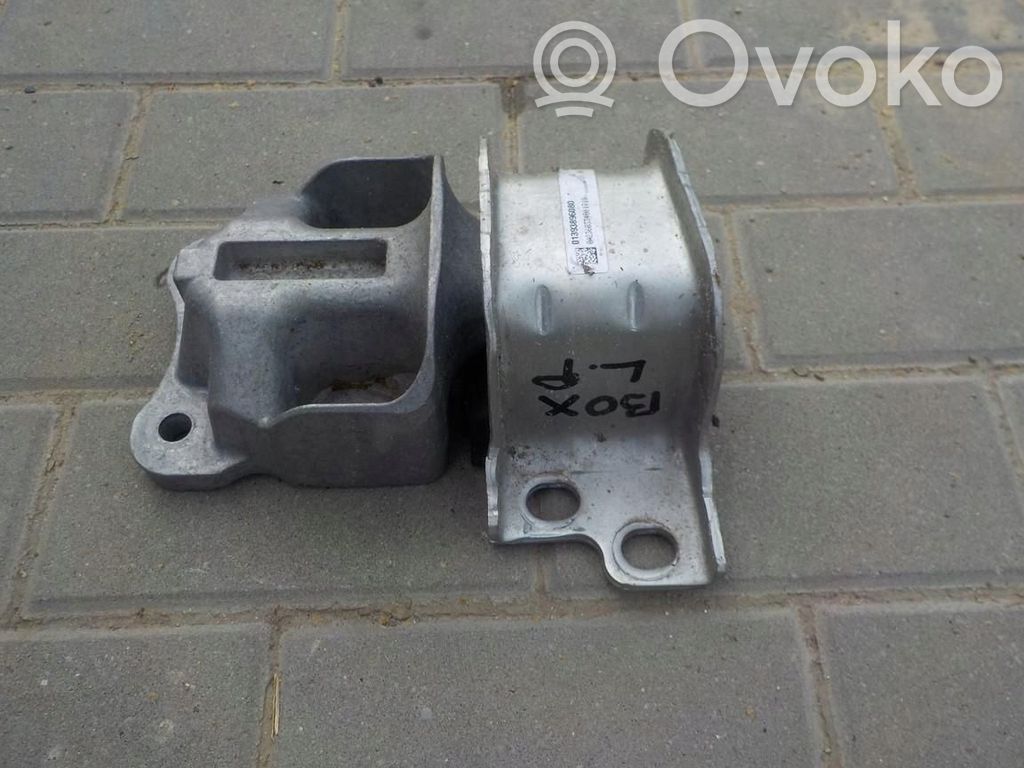 Smart ForTwo I Engine mount bracket 