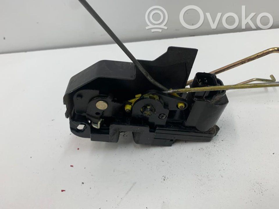 Hyundai Getz Etuoven lukko (kahvan vieressä) 
