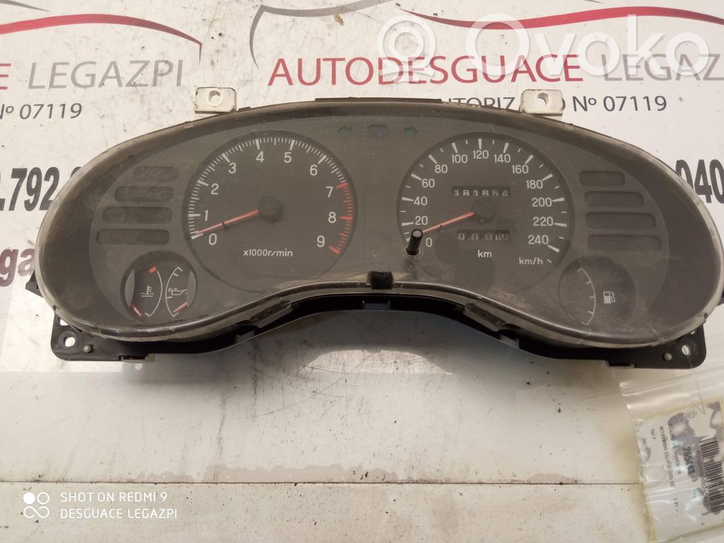 Mitsubishi Eclipse (D21A/D22A/D27A) Otros del panel de instrumentos 