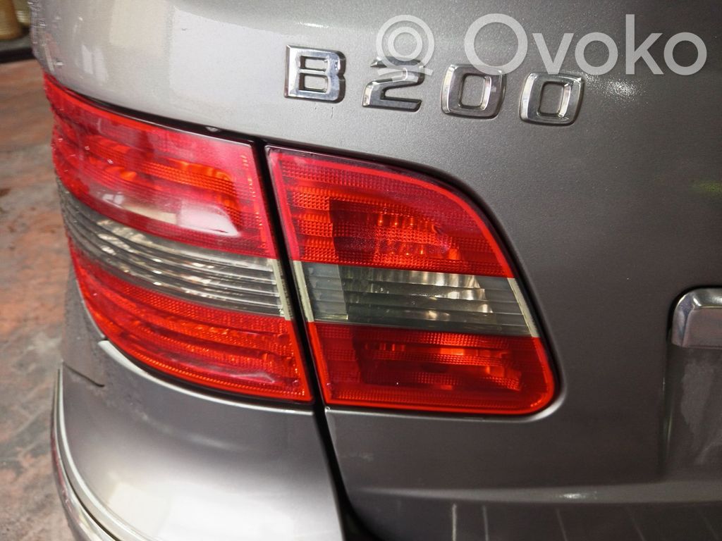 Mercedes-Benz B W245 Galinis žibintas kėbule 