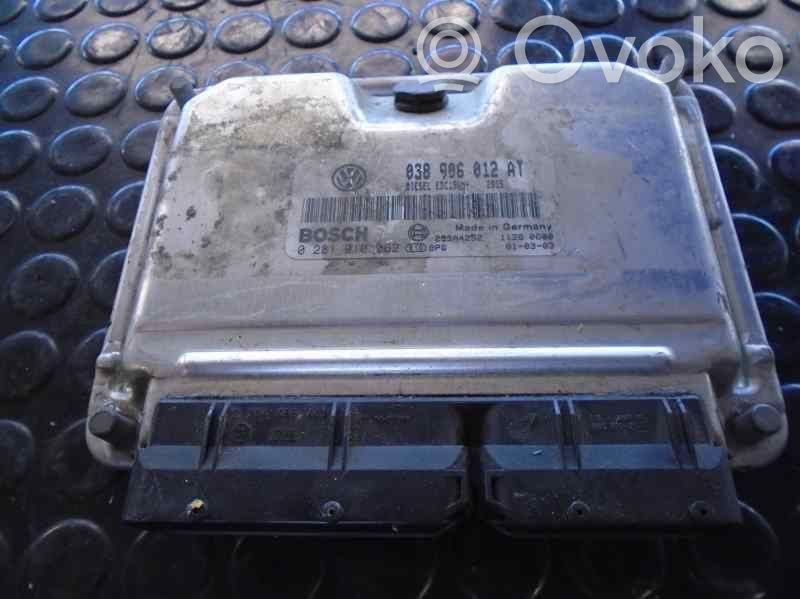 Seat Toledo II (1M) Variklio valdymo blokas 