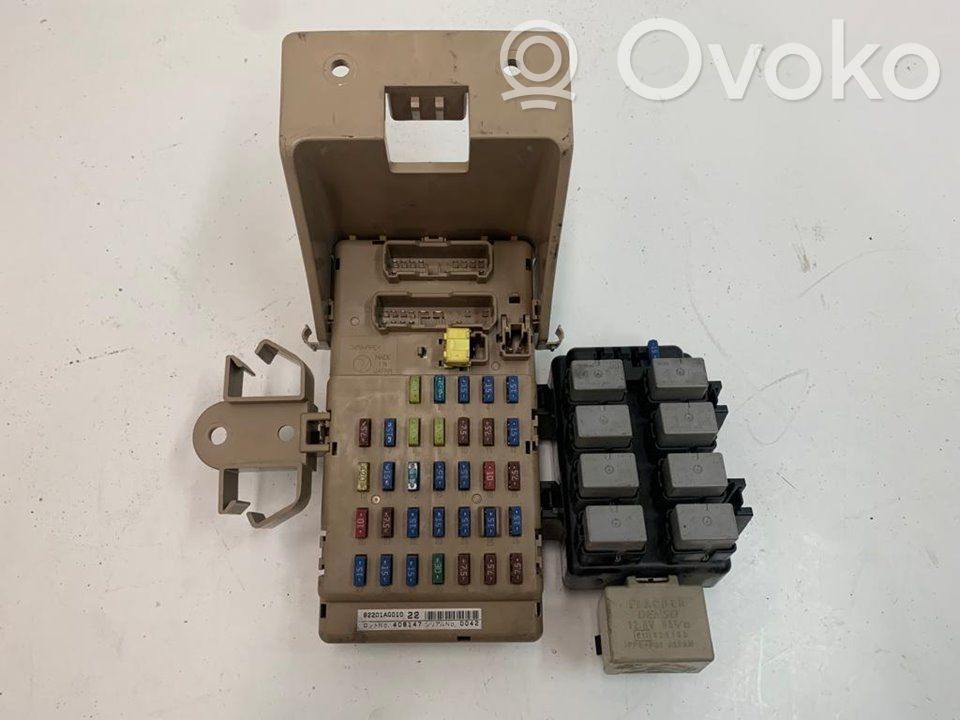 Subaru Outback Juego de caja de fusibles 