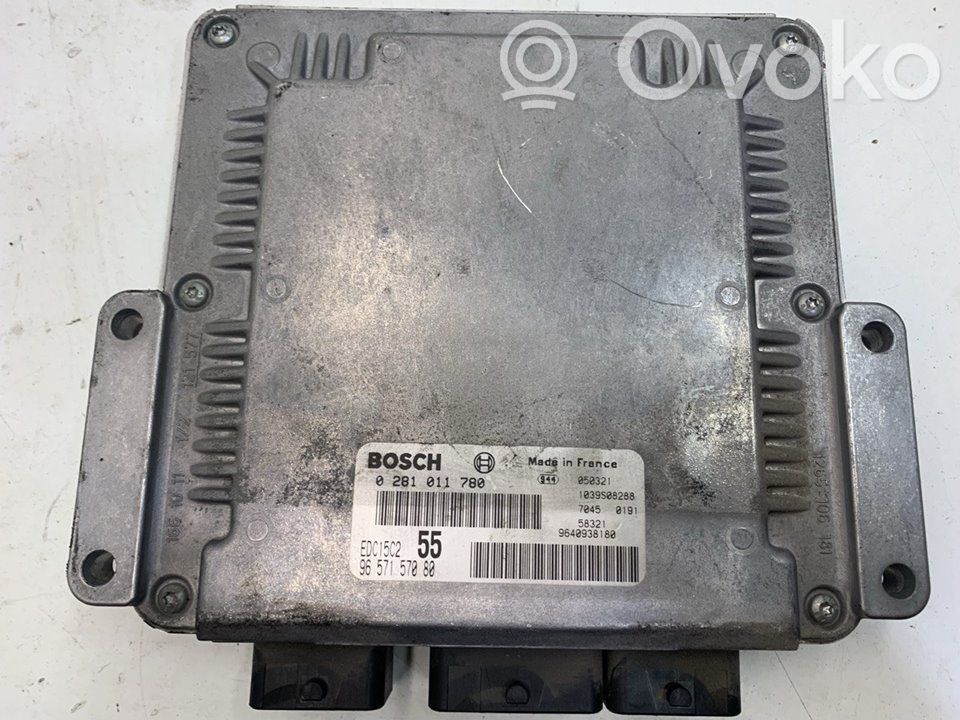 Unidad de control/módulo del motor   9657157080,529506