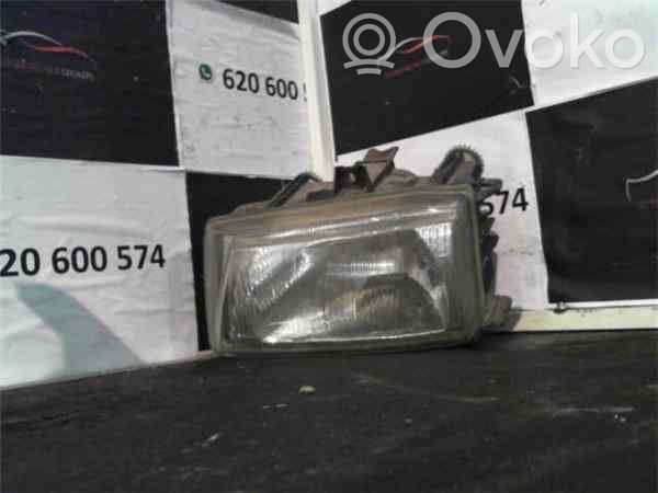 Seat Cordoba (6K) Lampa przednia 