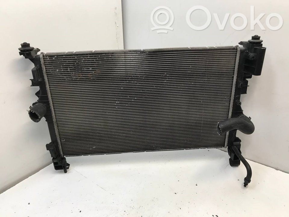 Opel Corsa E Coolant radiator 
