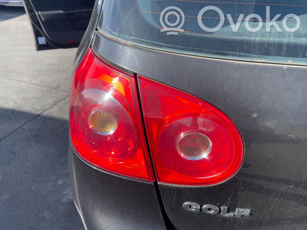 Volkswagen Golf V Lampa tylna 