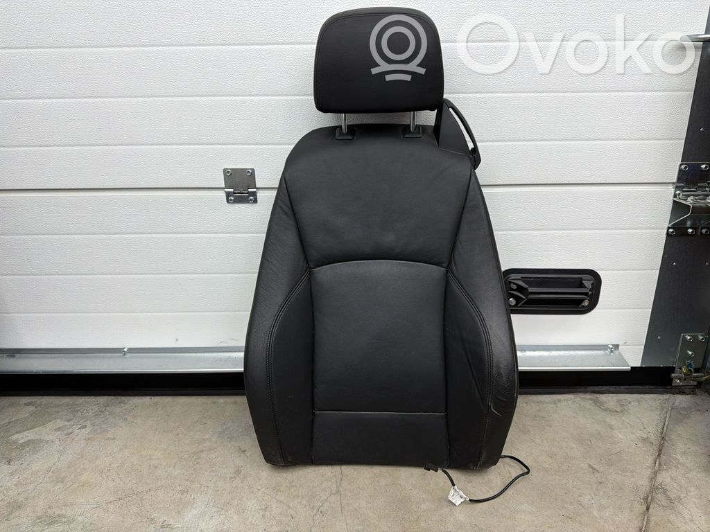 BMW Z4 E85 E86 Front driver seat 