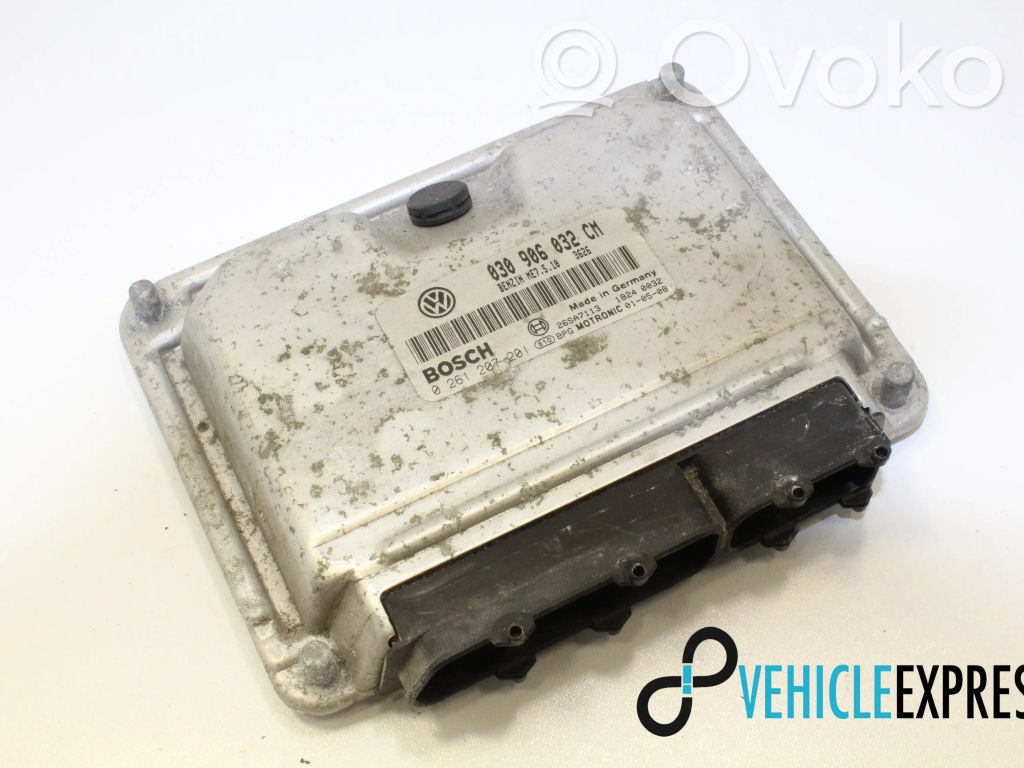 Volkswagen Polo Engine control unit/module 