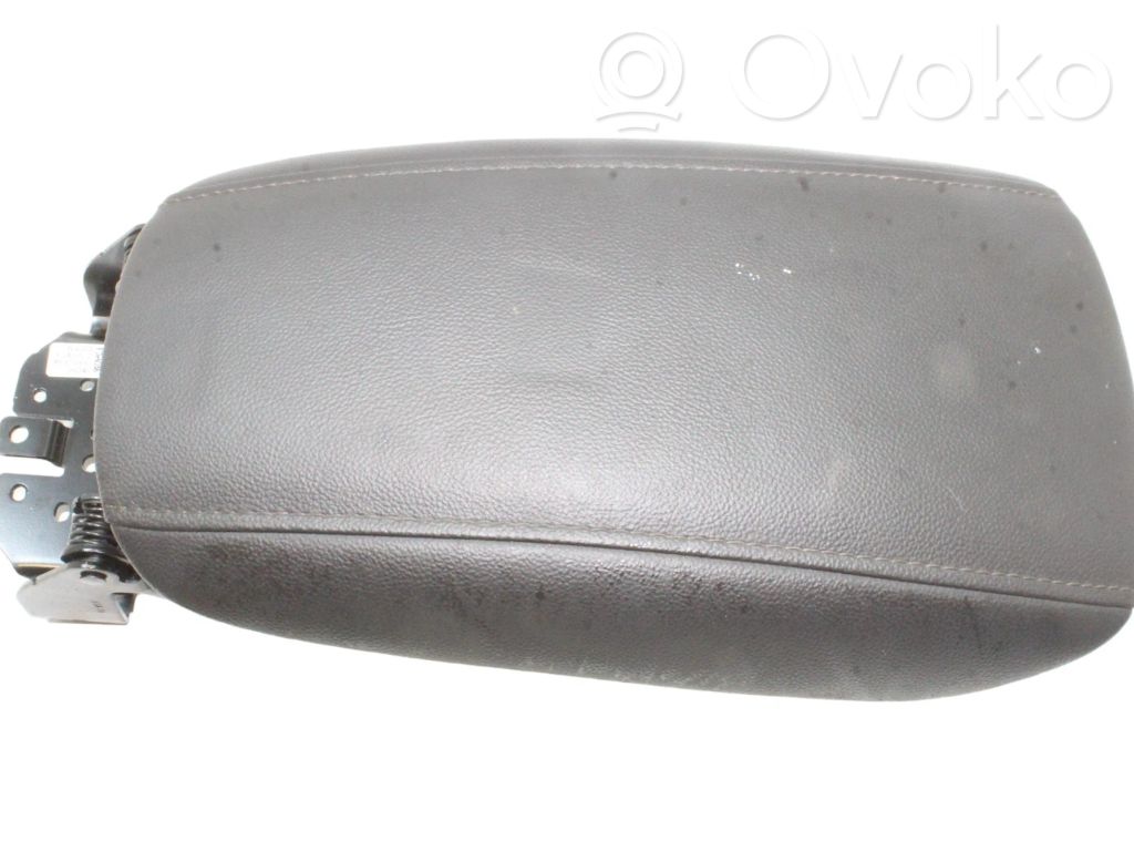 Ford Mondeo MK V Armrest 