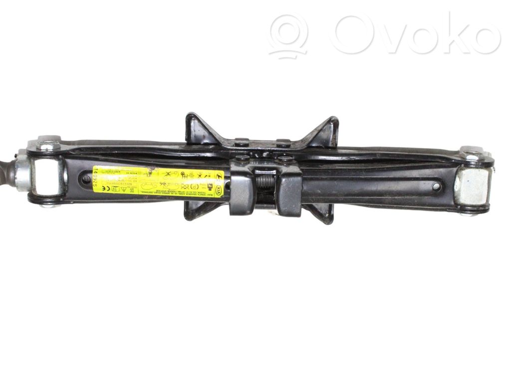 KIA Optima Lewarek samochodowy 