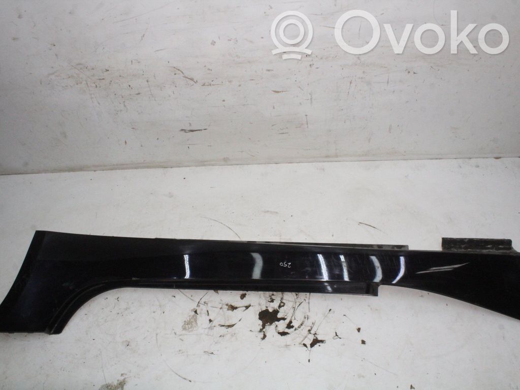 Sill   7016529