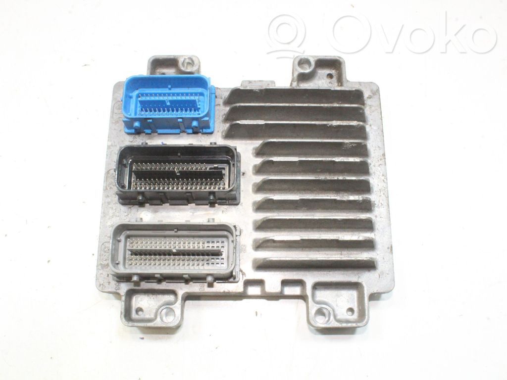 Opel Mokka Engine control unit/module 