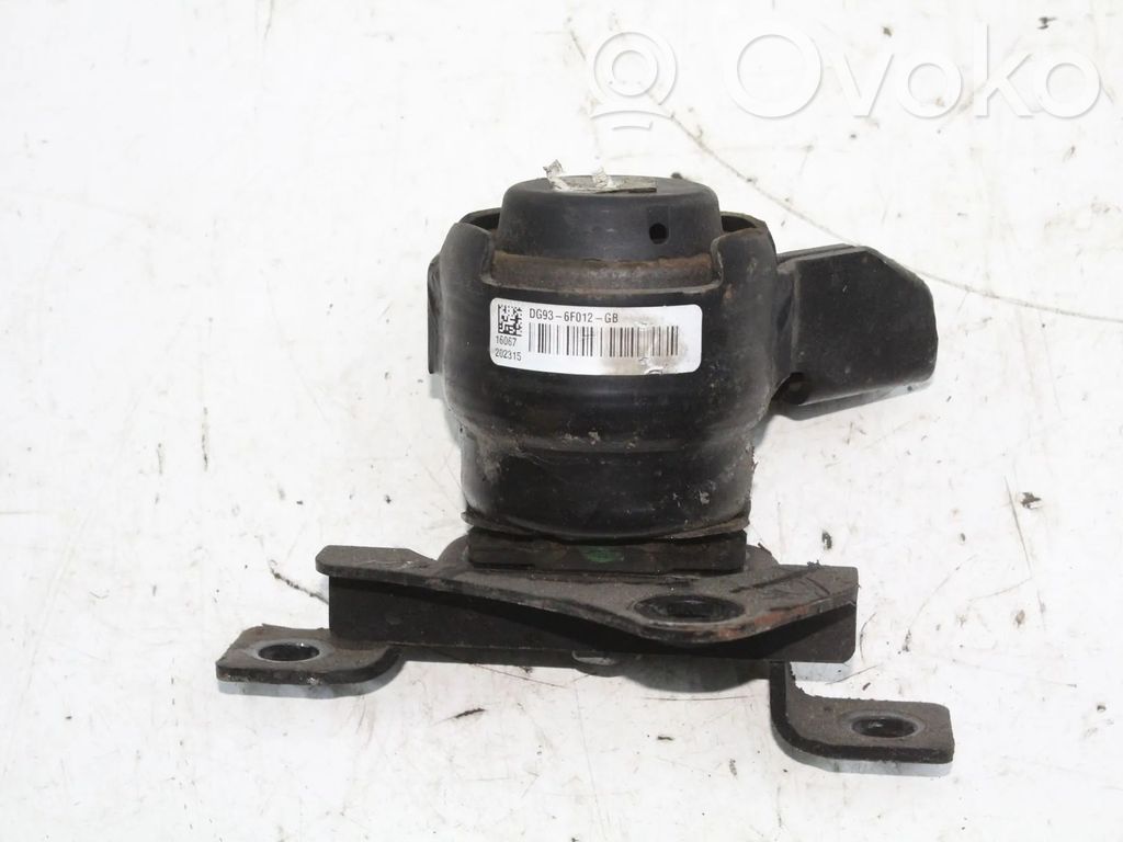 Engine mount bracket   DG936F012GB