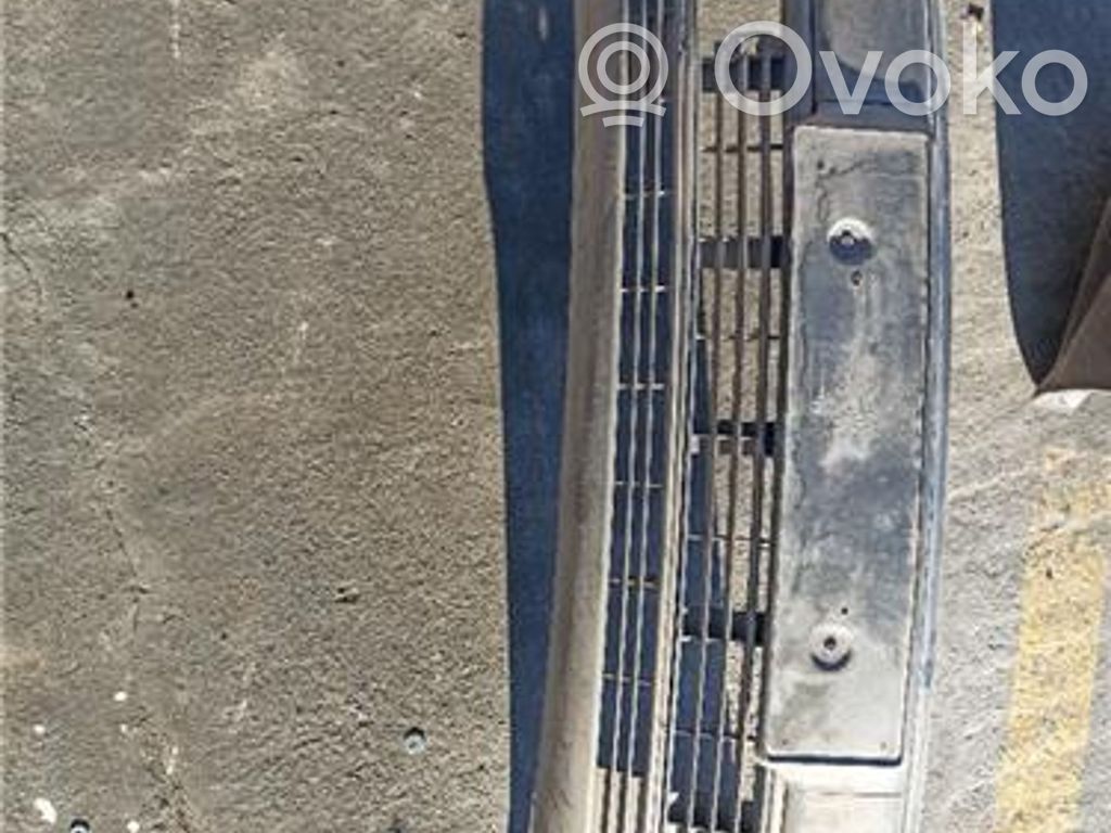 Audi 100 200 5000 C3 Parachoques delantero 