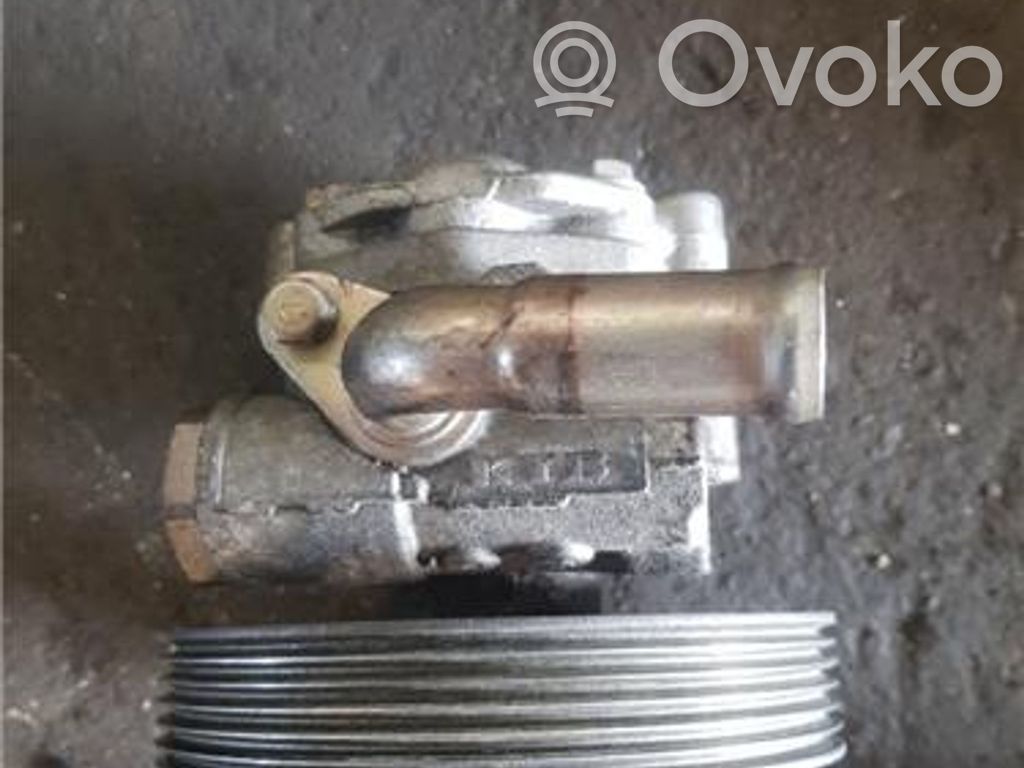 Ford Fiesta Power steering pump 