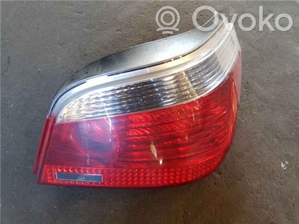 Rear tail light bulb   15823811