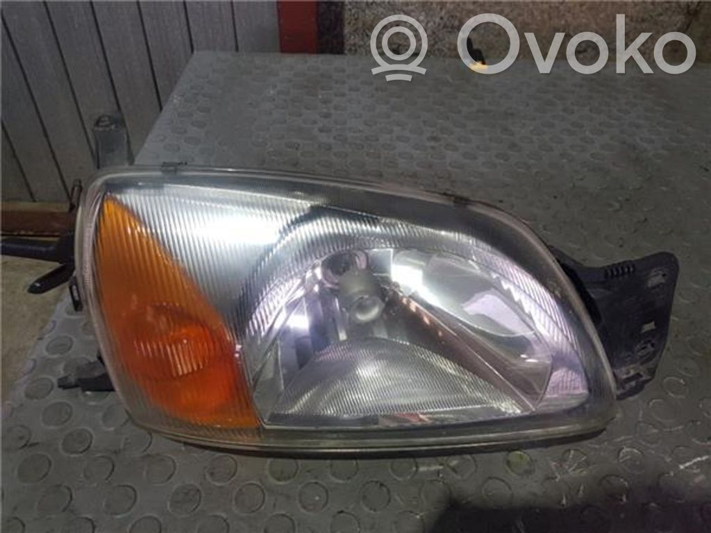 Ford Fiesta Headlight/headlamp 