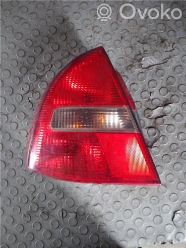 Lámpara de faros/luces traseros