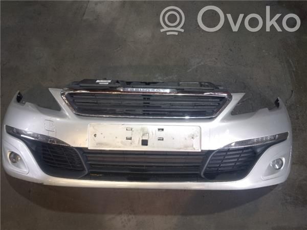 Peugeot 308 Priekinis bamperis 