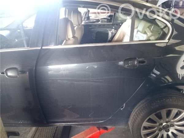Puerta trasera   22796347