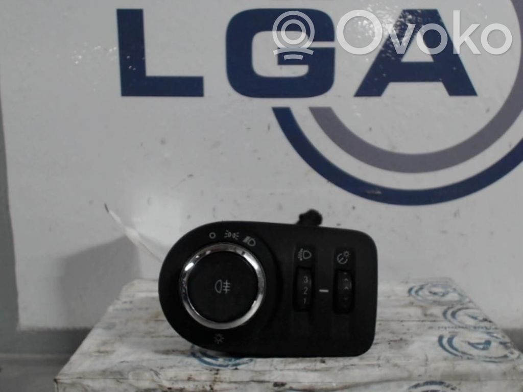 Opel Corsa D Interruptor de luz 