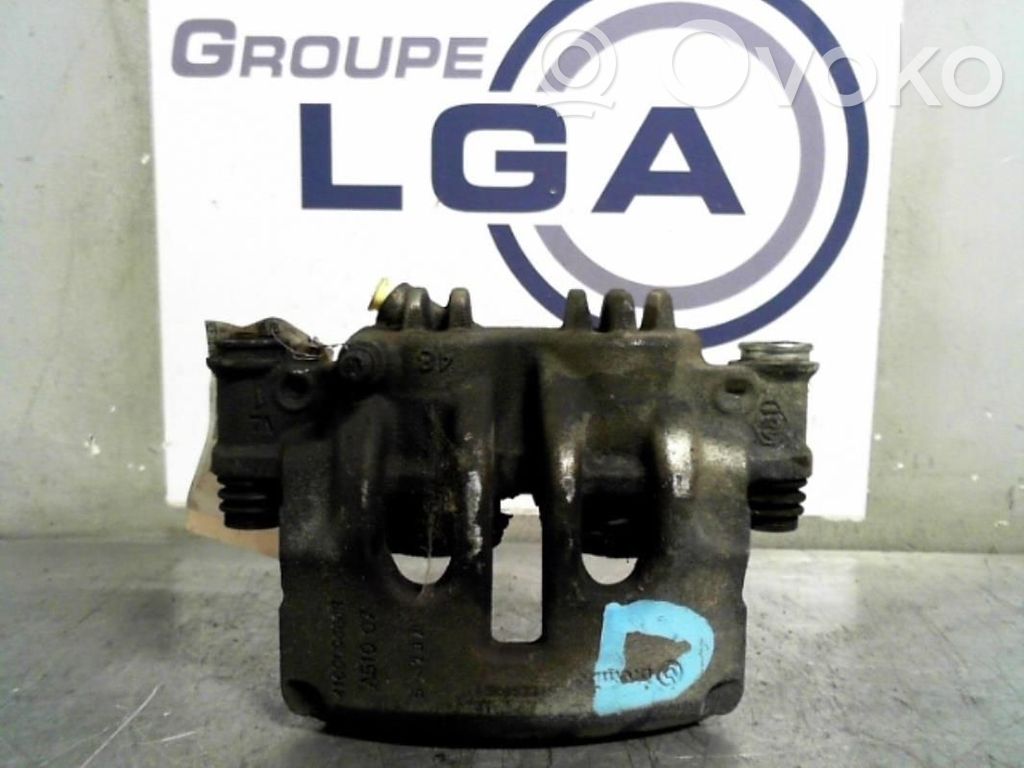 Renault Master III Front brake caliper 