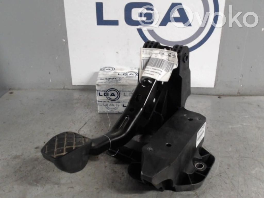 Seat Ibiza IV (6J,6P) Pédale de frein 