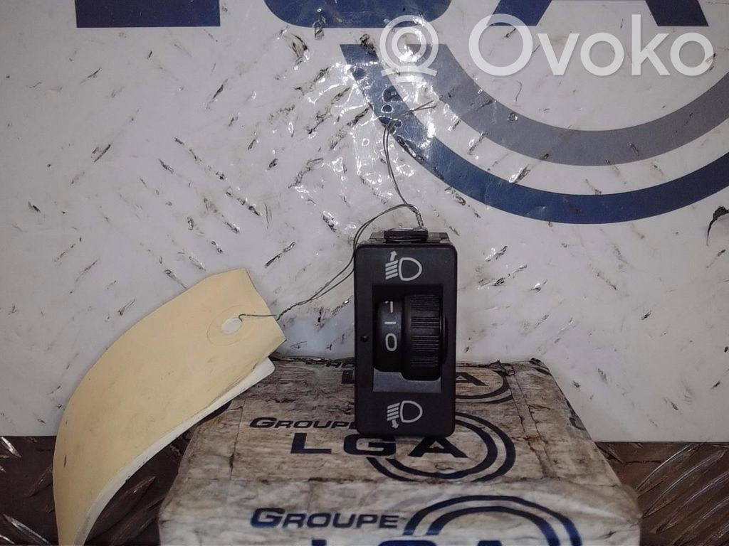 Light switch   96661868ZD