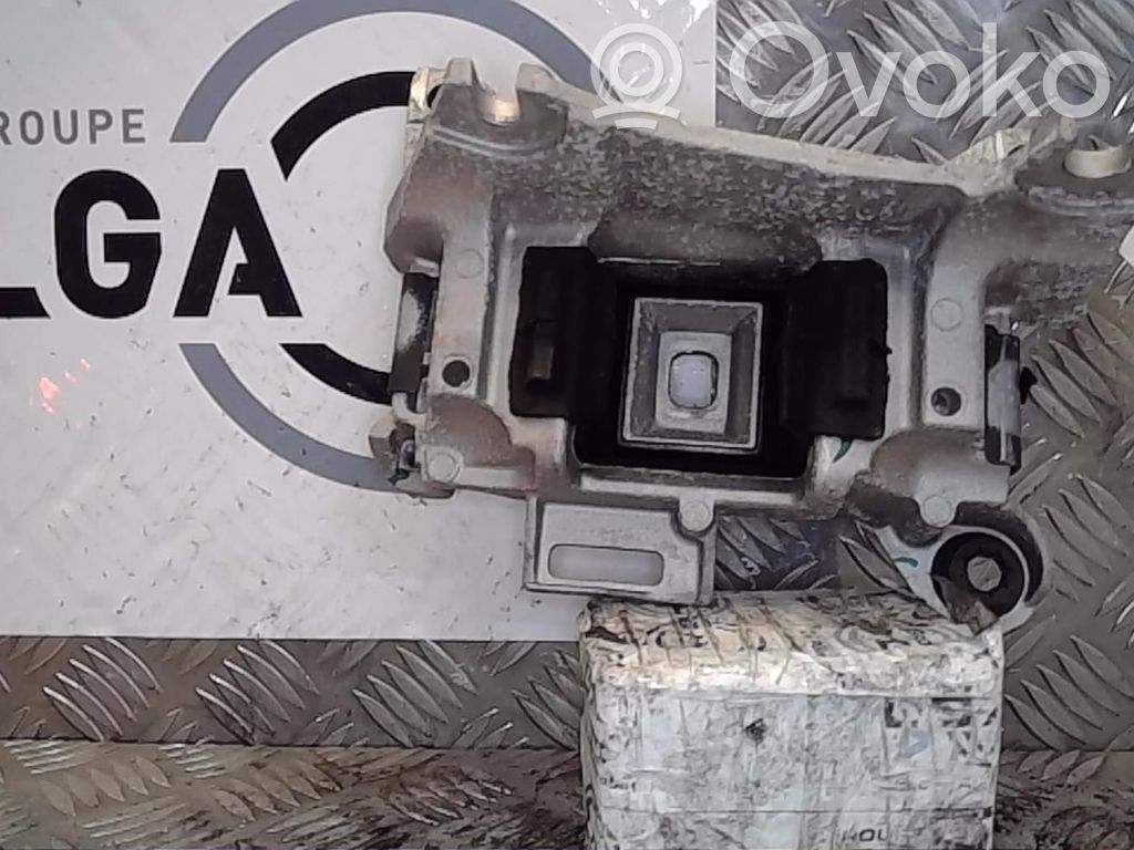 Renault Scenic III -  Grand scenic III Engine mount bracket 