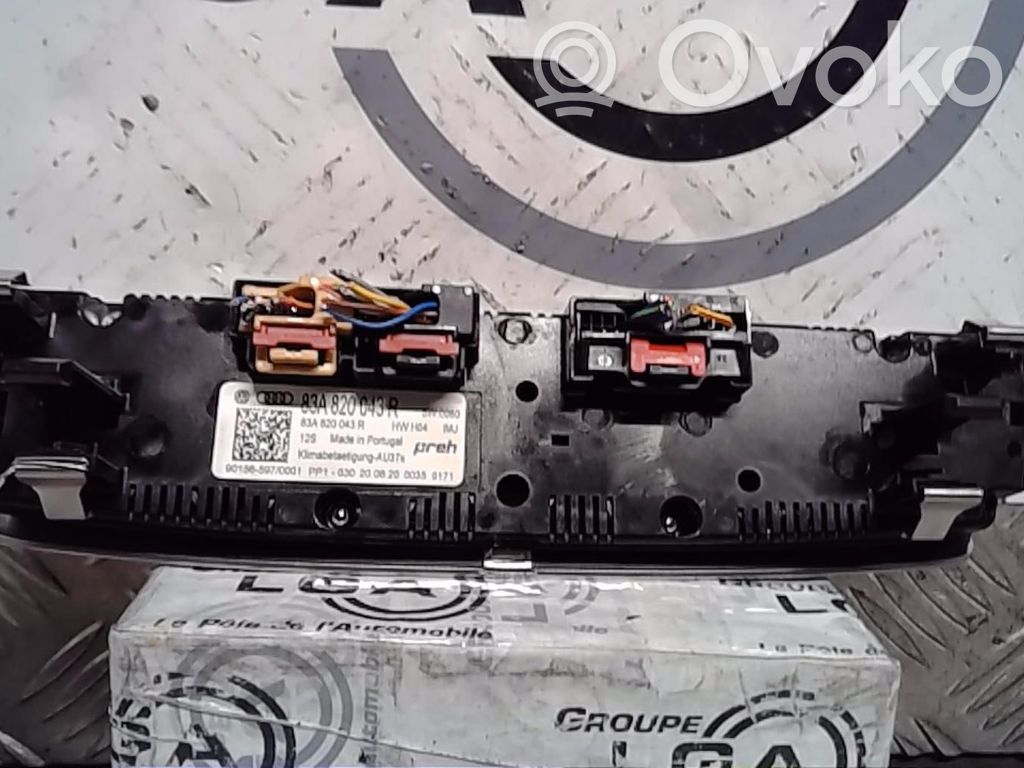 Audi Q3 F3 Climate control unit 
