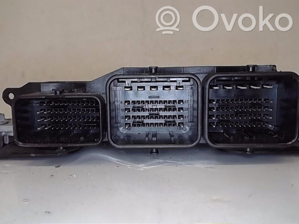 Peugeot 308 Engine control unit/module 