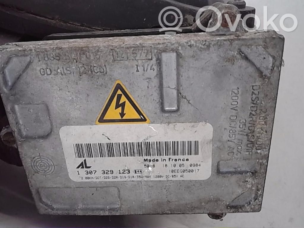 Scheinwerfer   60682089