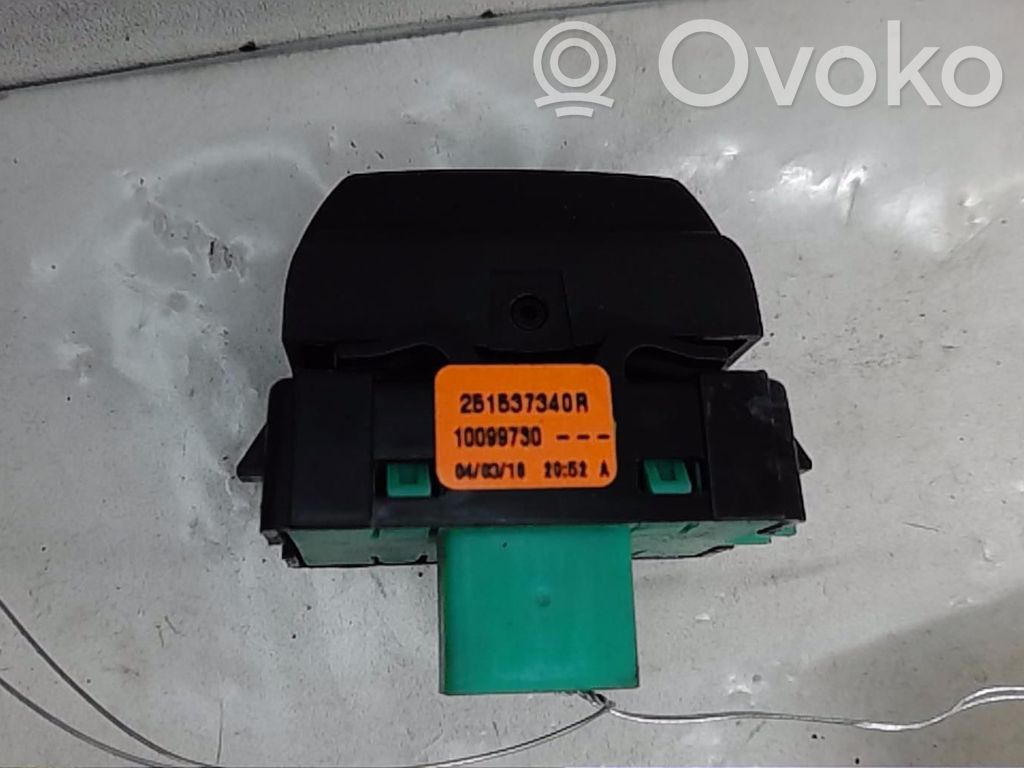 Renault Twingo III Other switches/knobs/shifts 