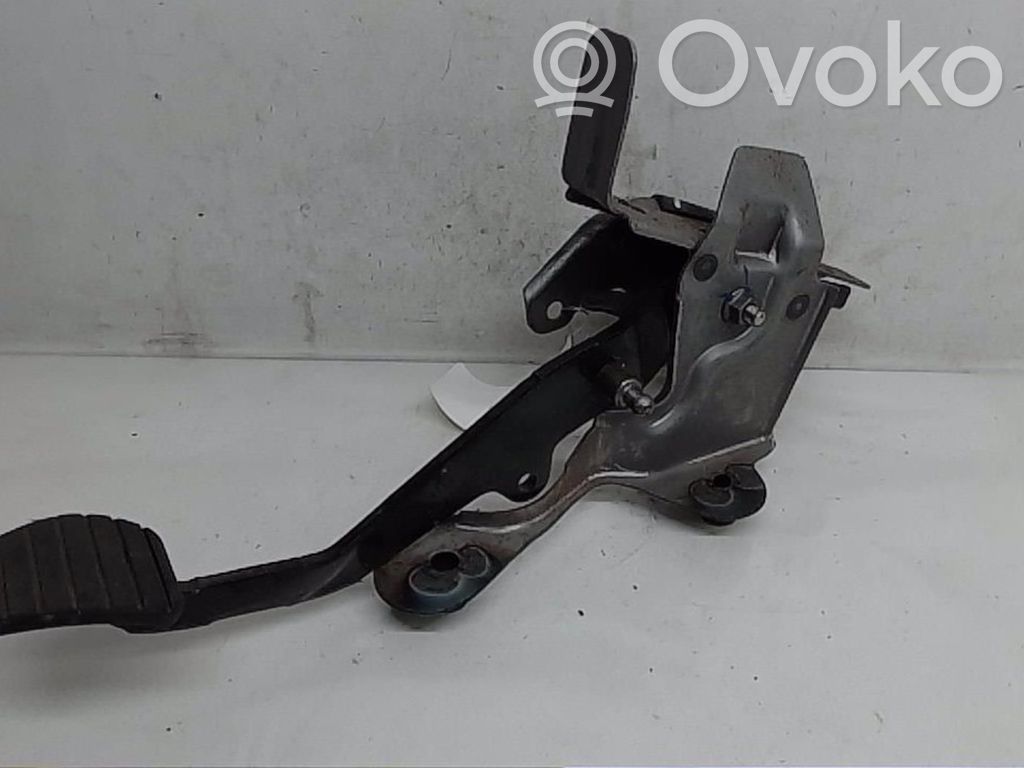 Renault Clio IV Pedal de embrague 