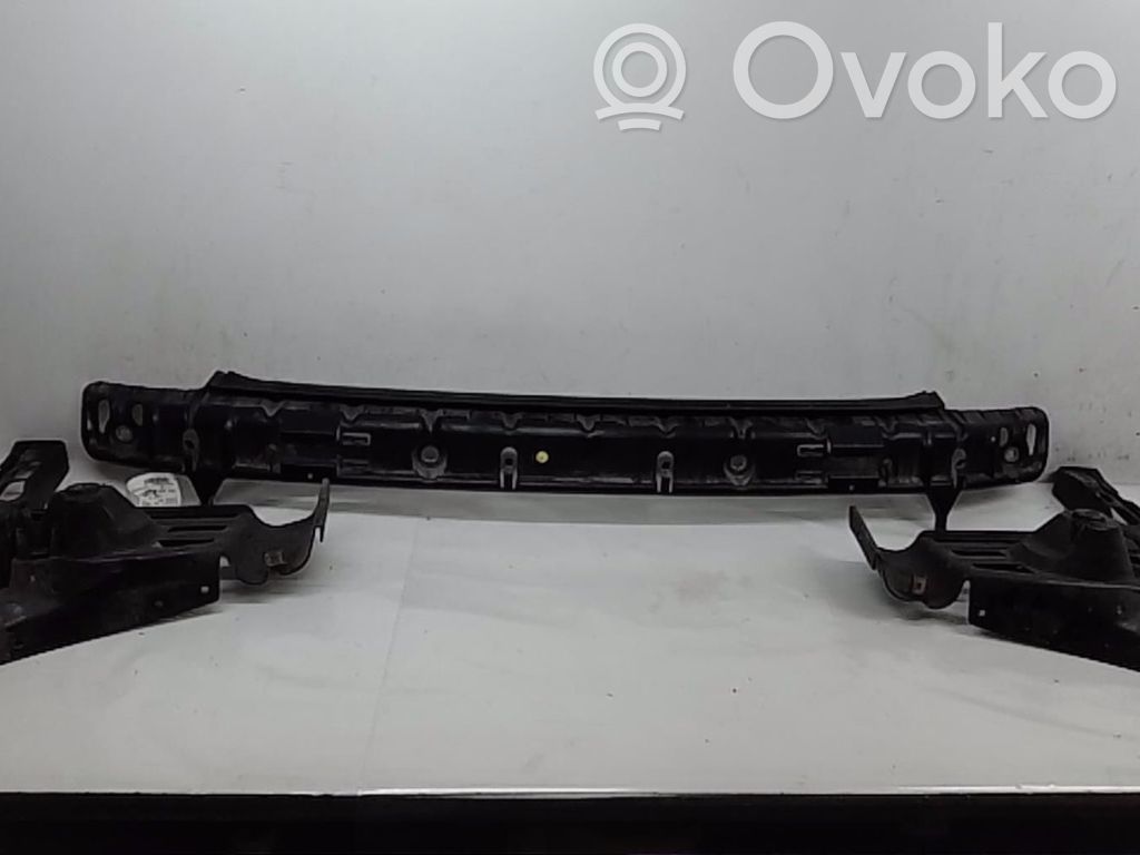 BMW 6 E63 E64 Soporte de montaje del parachoques trasero 