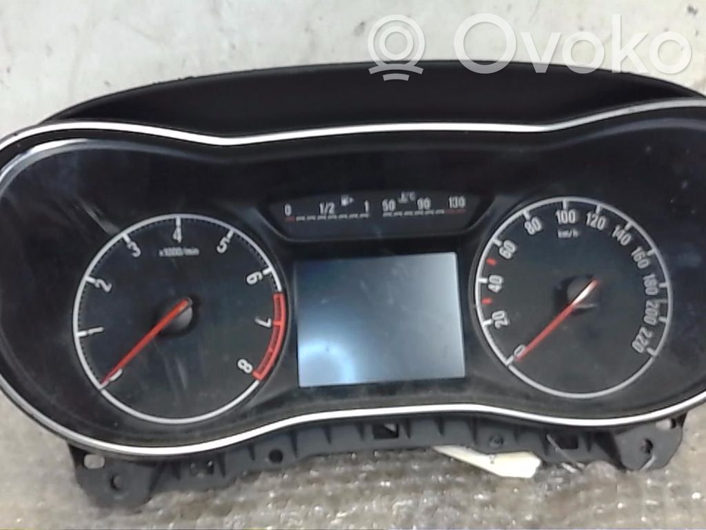 Opel Corsa E Speedometer (instrument cluster) 