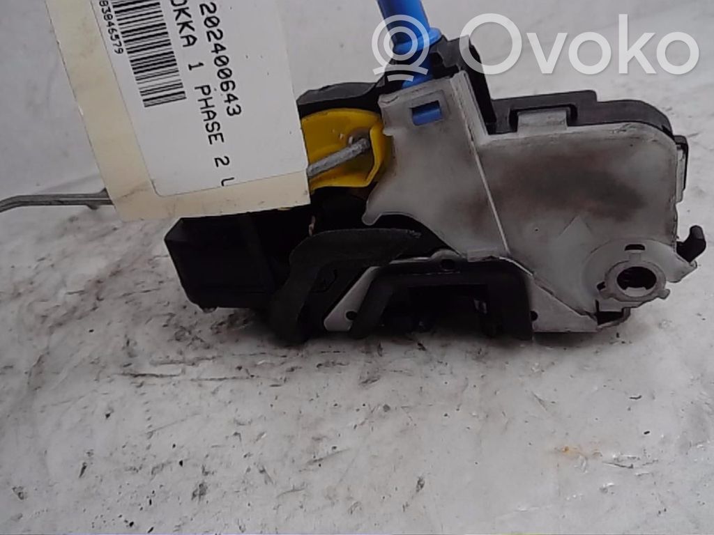 Opel Mokka X Front door lock 