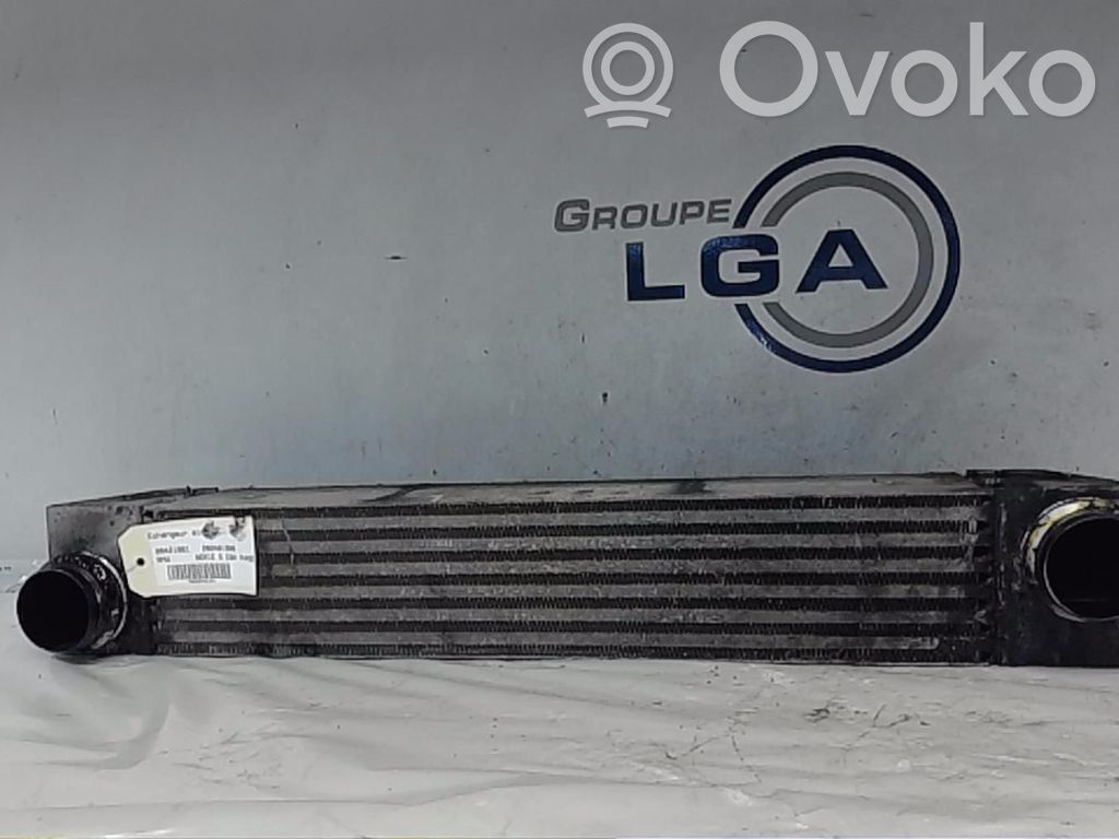 BMW 5 E60 E61 Radiatore intercooler 