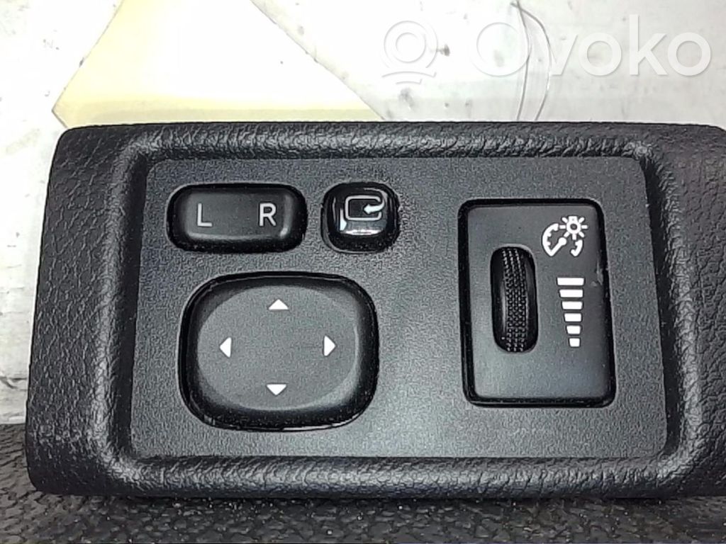 Lexus CT 200H Otros interruptores/perillas/selectores 
