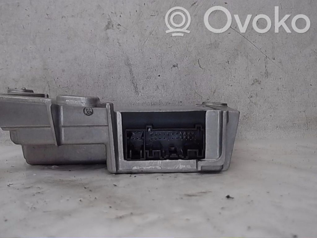 Renault Clio III Airbag control unit/module 