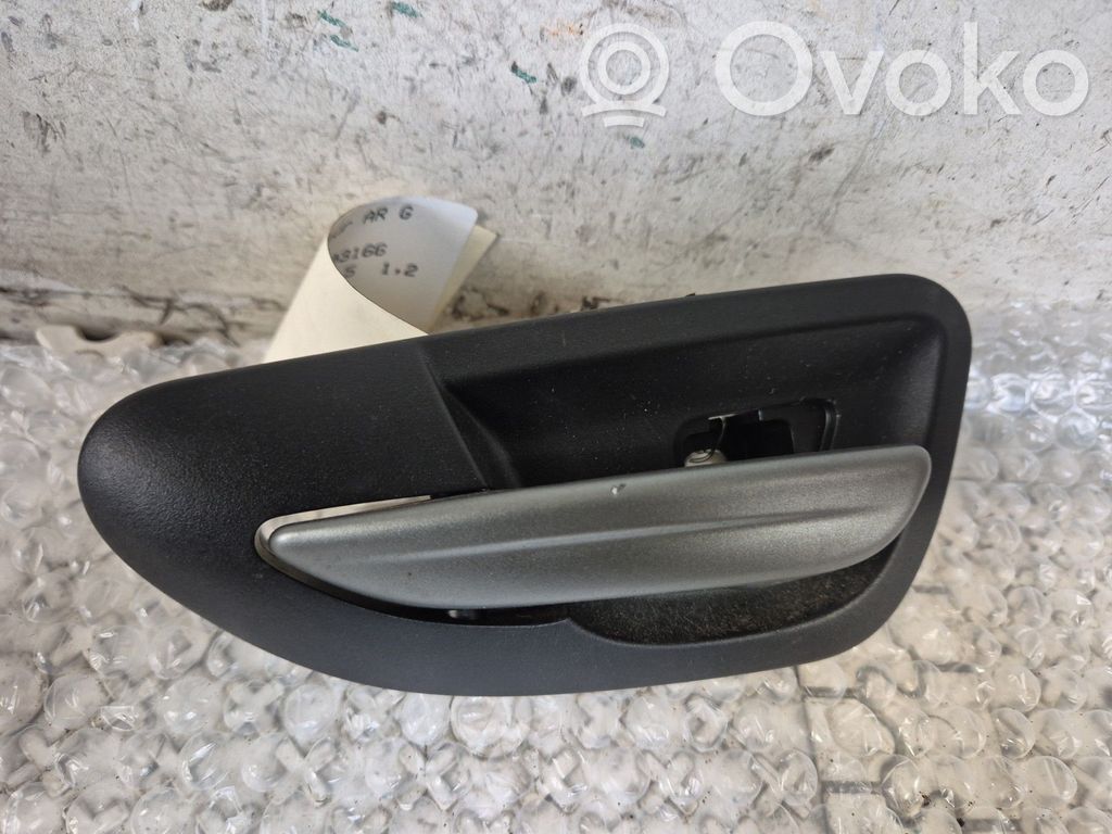 Manecilla interna puerta trasera   735500084